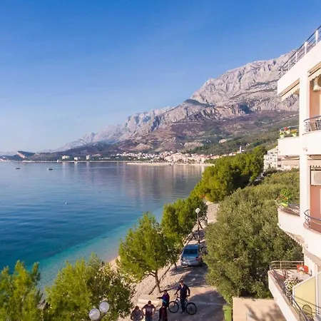 Appartement Marijan - Beachfront Tučepi