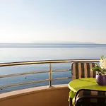 Marijan - Beachfront *