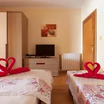 Apartament Marijan - Beachfront Tučepi