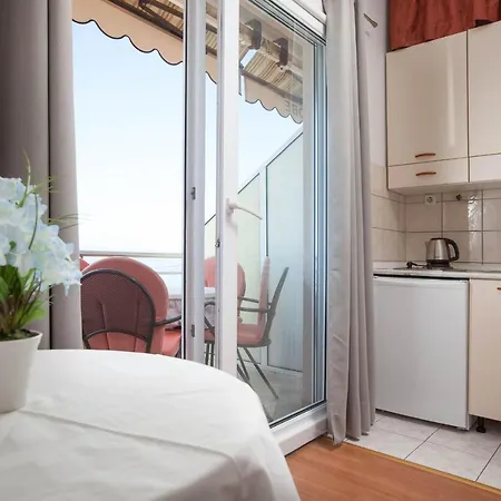 Marijan - Beachfront