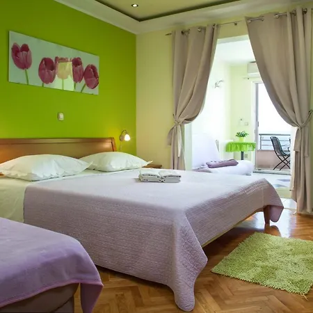 Apartment Marijan - Beachfront *