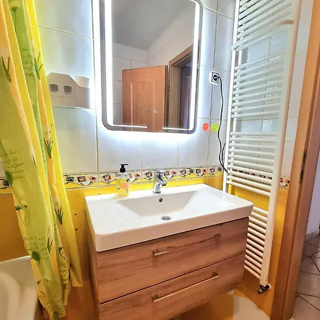 Apartment Marijan - Beachfront