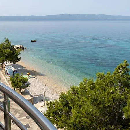 Marijan - Beachfront Apartament *