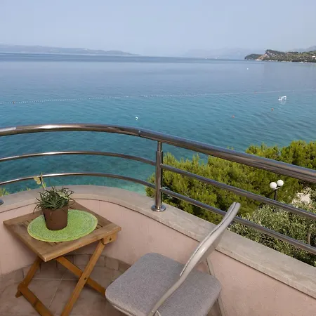 Marijan - Beachfront *